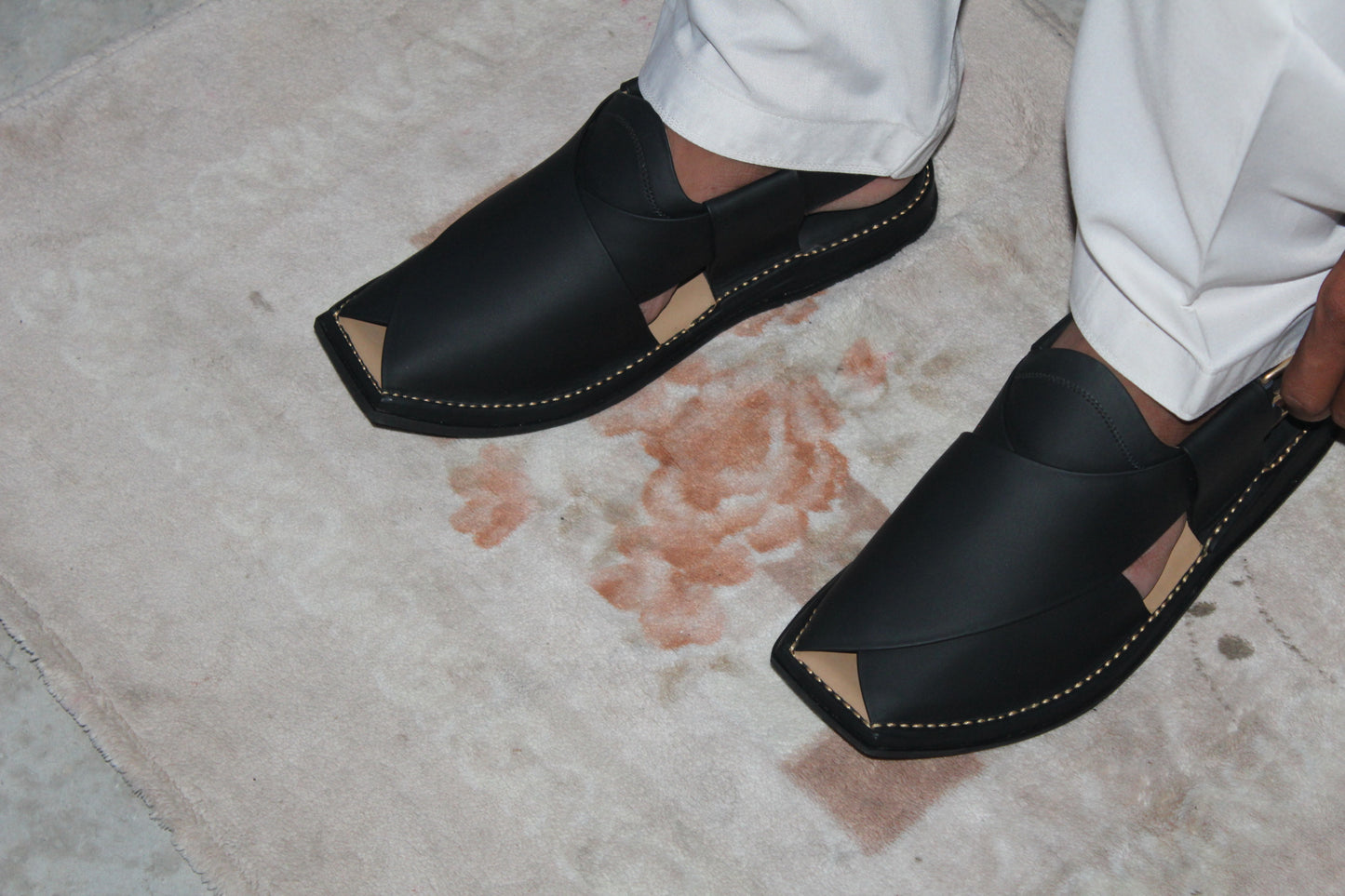 Peshawari Chappal Royale Matte Black