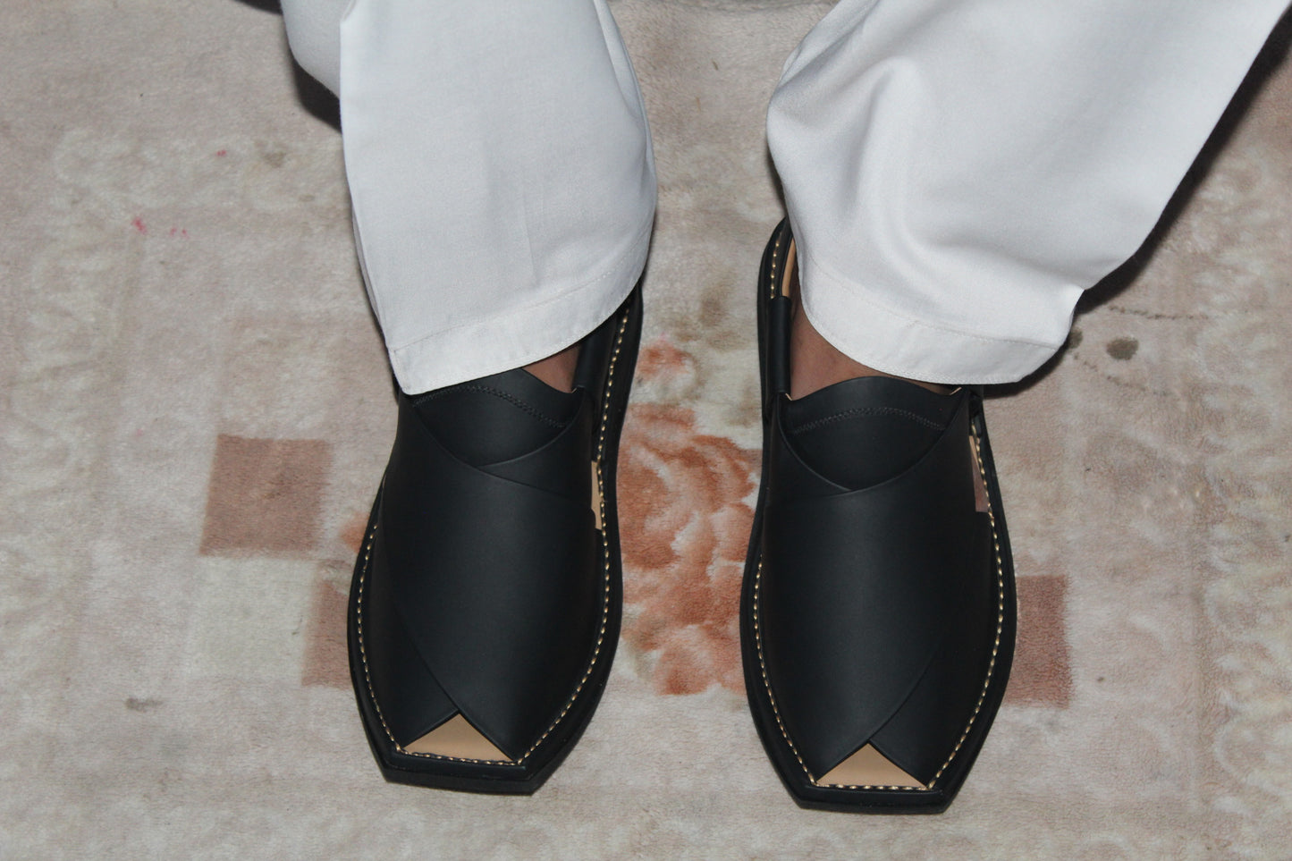 Peshawari Chappal Royale Matte Black