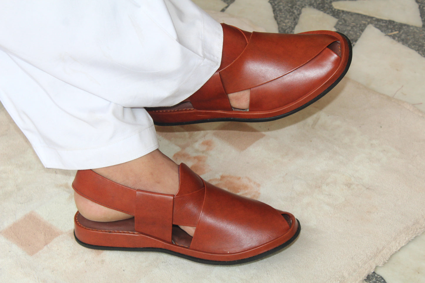 Gogo Round Classic Burgundy