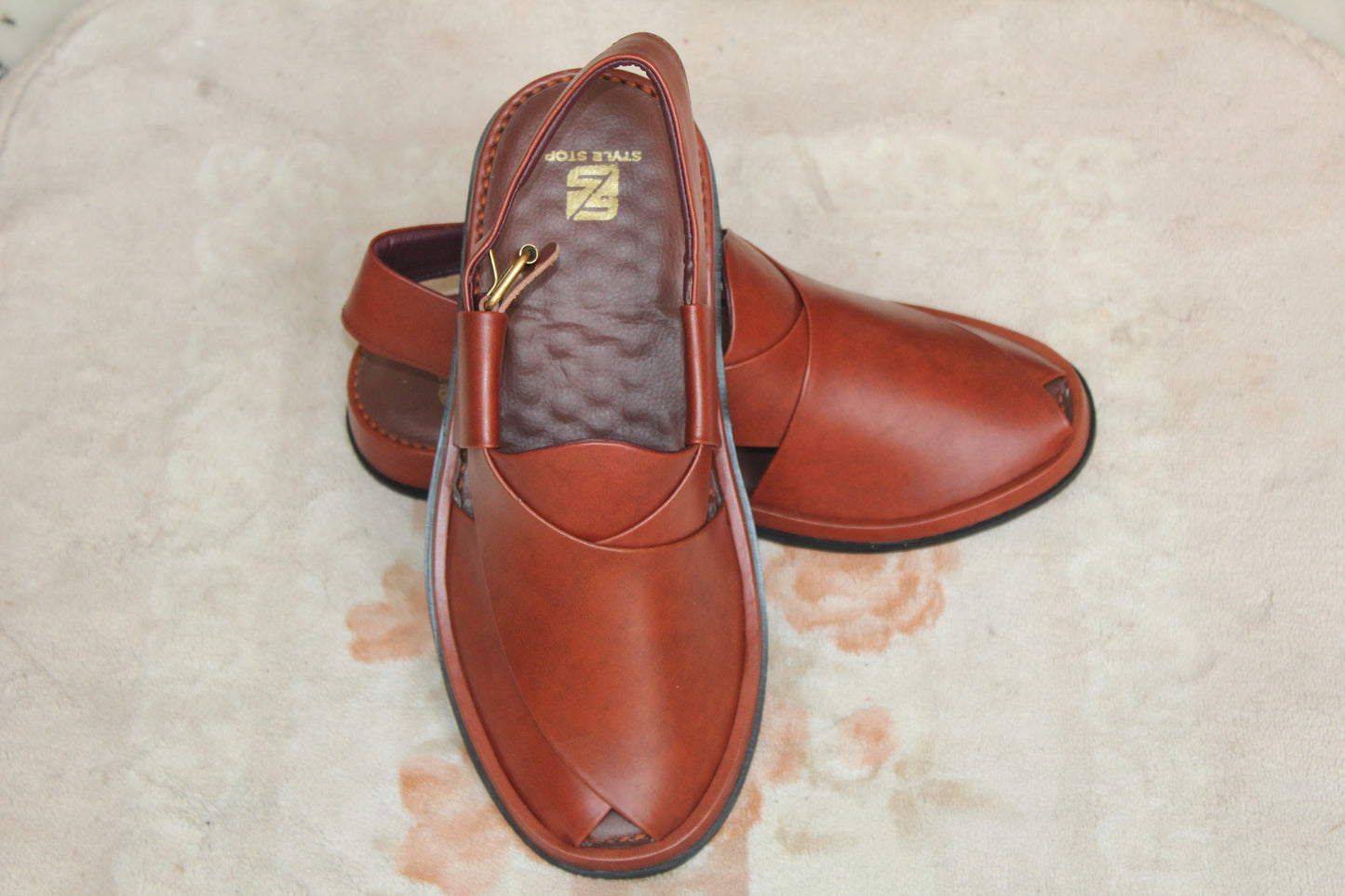 Gogo Round Classic Burgundy