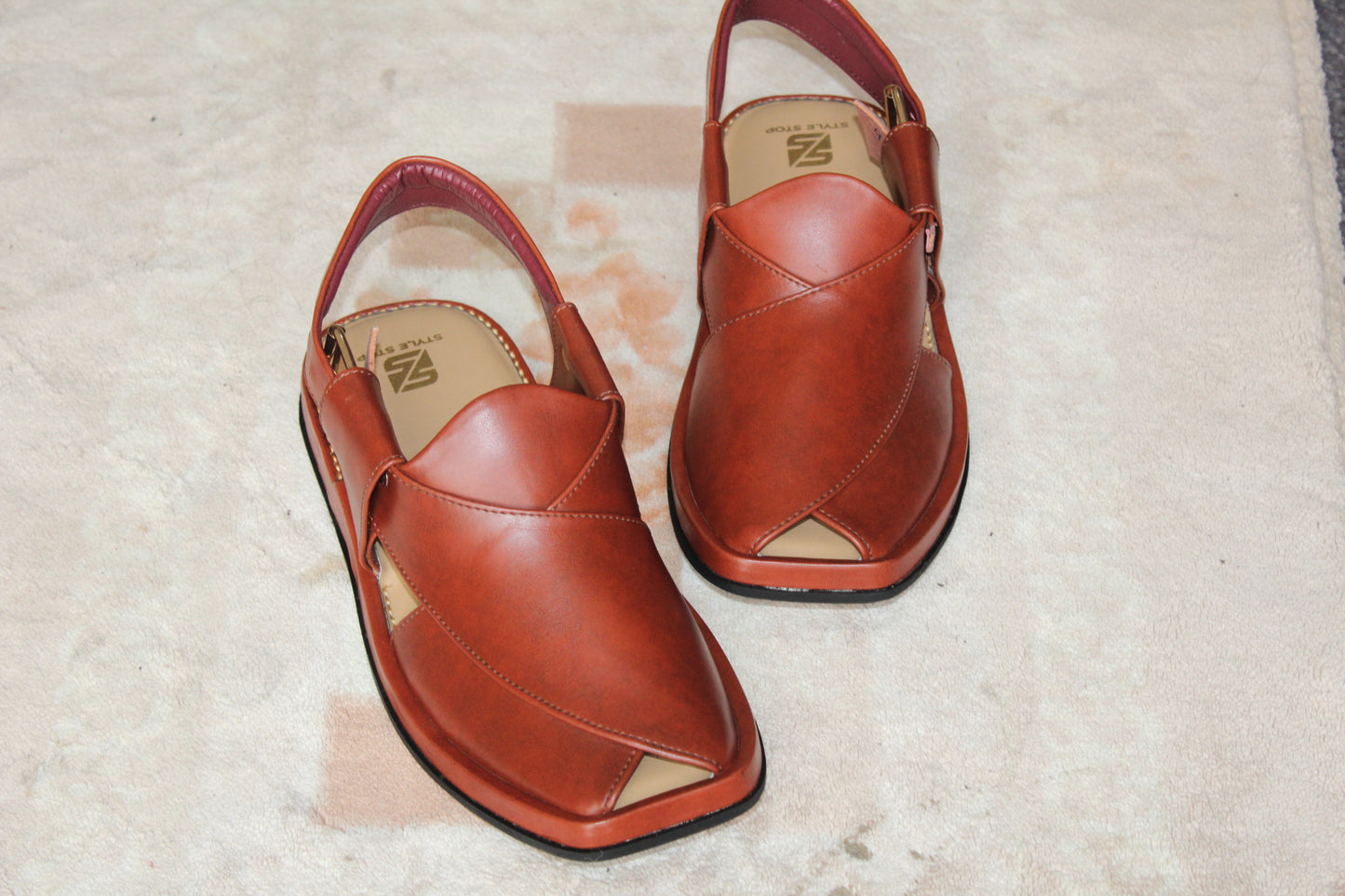 Peshawar Royale Burgundy