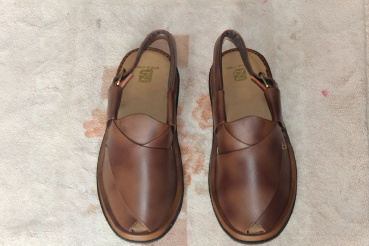 Gogo Round Classic Shaded Brown