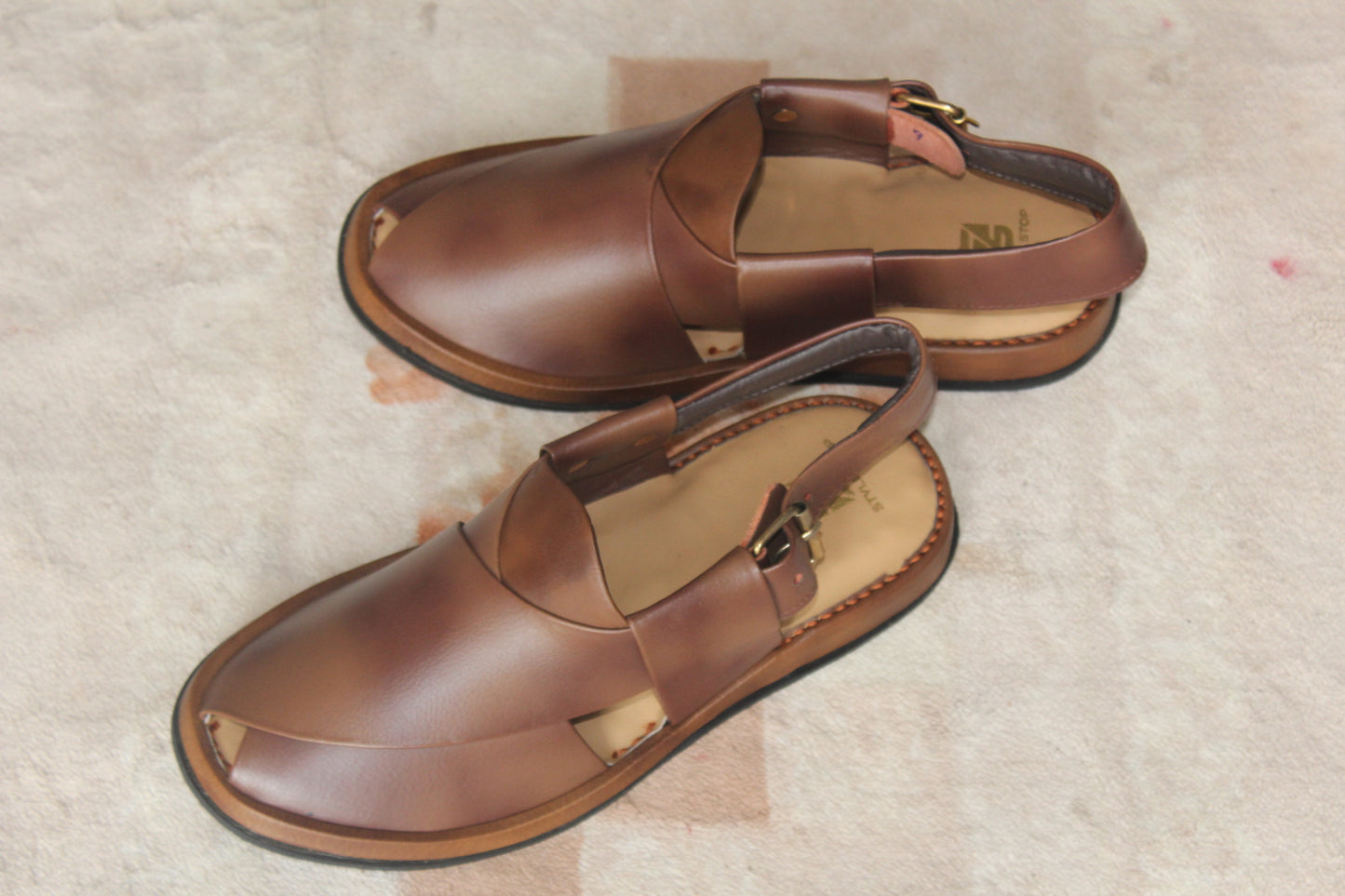 Gogo Round Classic Shaded Brown
